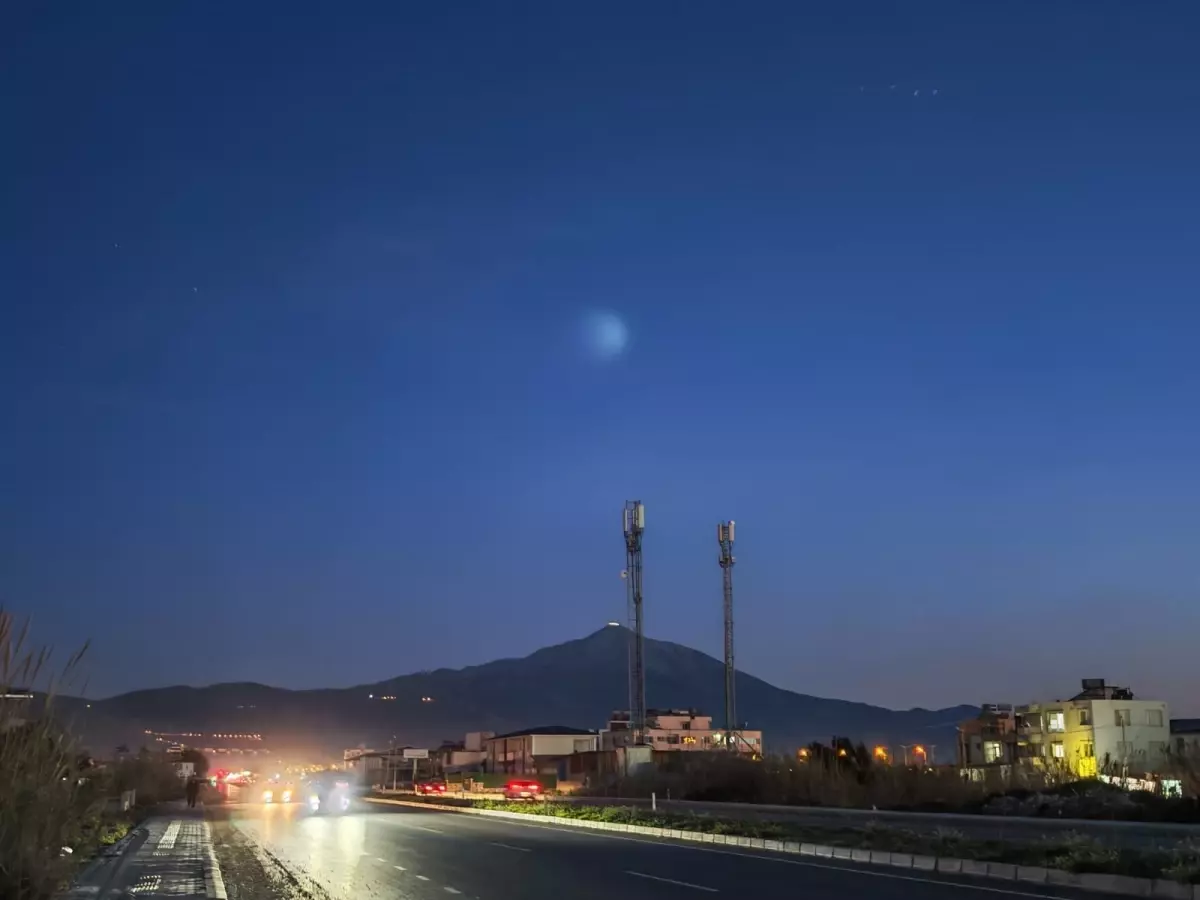 Füzeler Hatay semalarında görüntülendi! Böyle etkisiz hale getirildiler