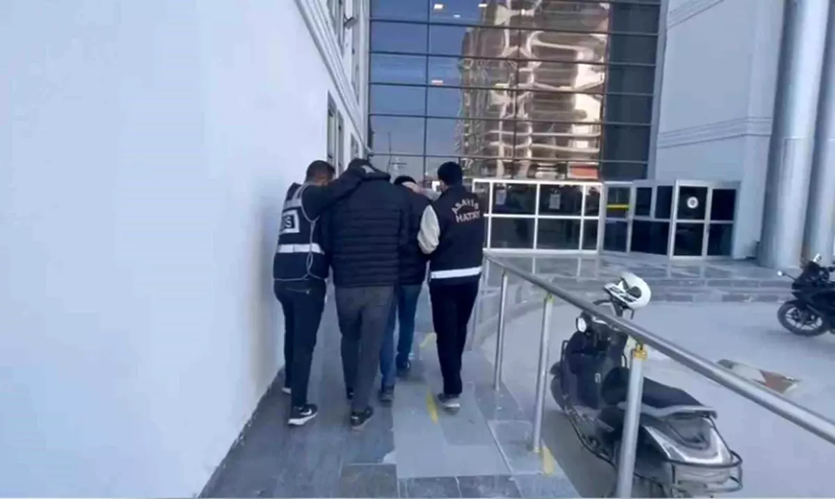 Hatay'da 5 Aranan Şahıs Yakalandı