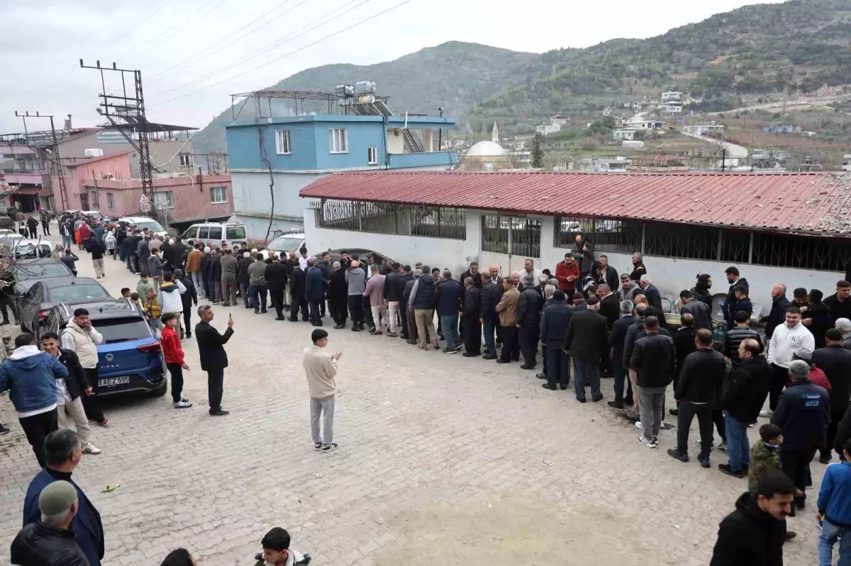 Hatay'da 500 Yıllık Bayramlaşma Geleneği Devam Ediyor