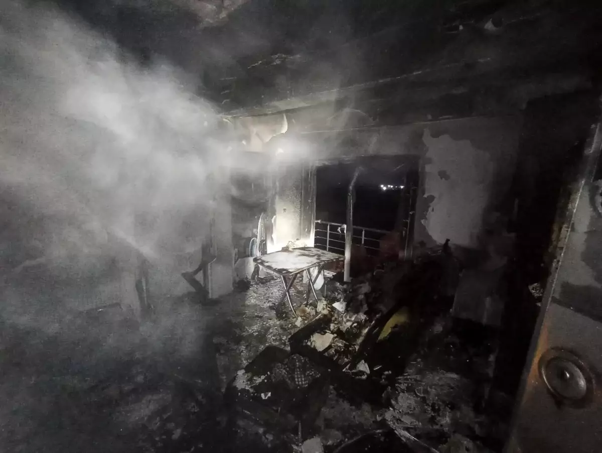 Hatay'da Elektrik Kontağından Yangın