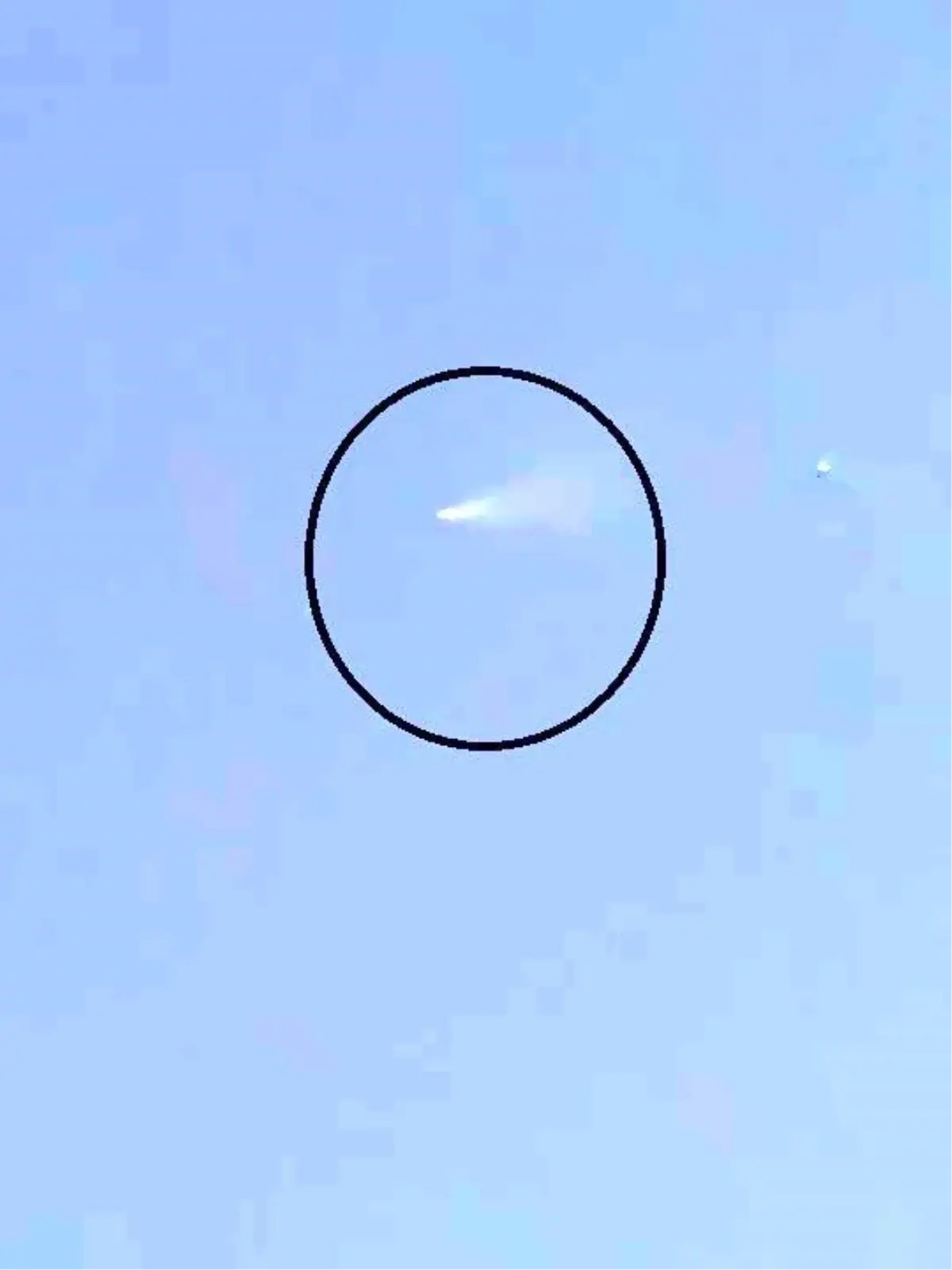 Hatay'da Füzeler Gökyüzünde Görüldü