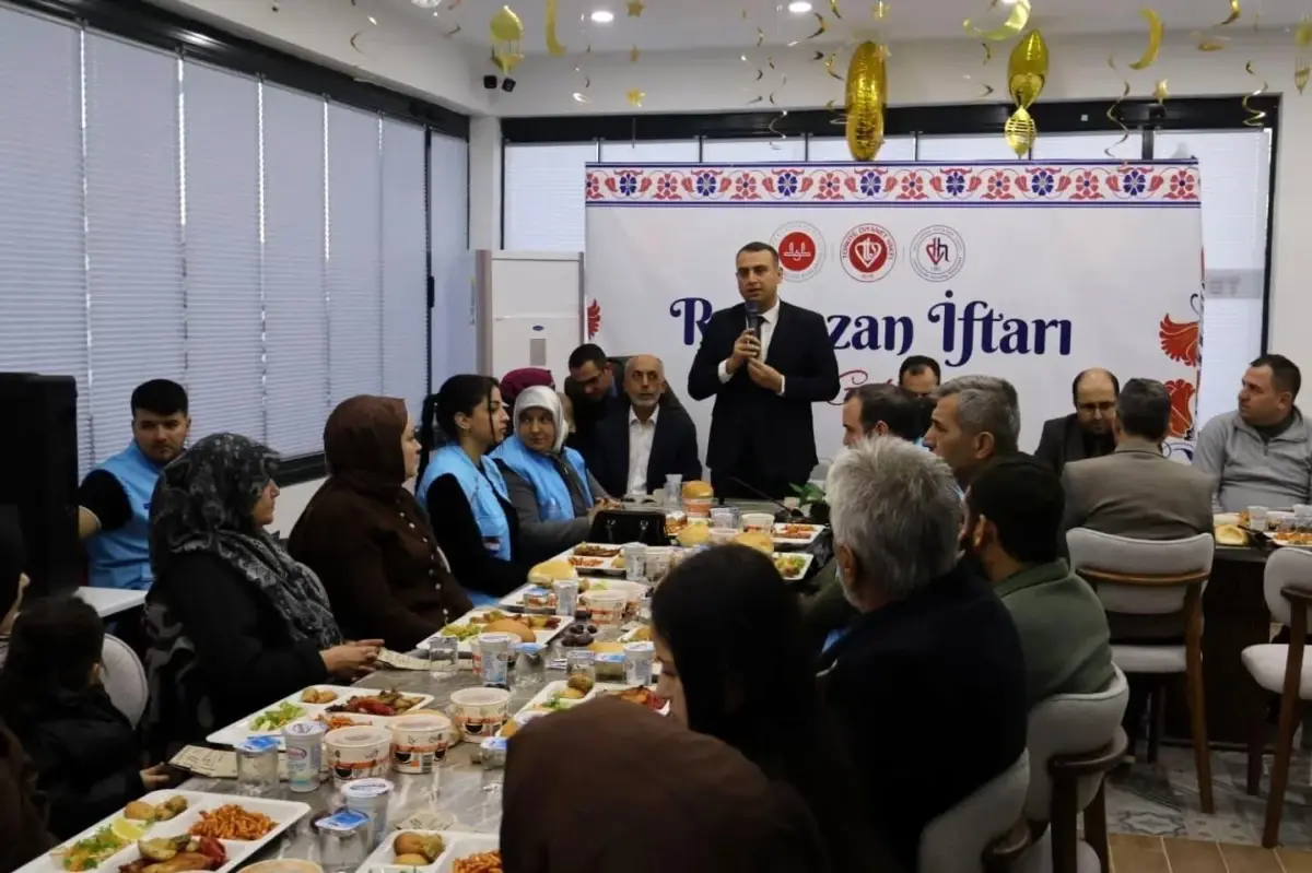 Hatay'da Şehit yakınları ve gaziler müftülüğün iftar sofrasında buluştu