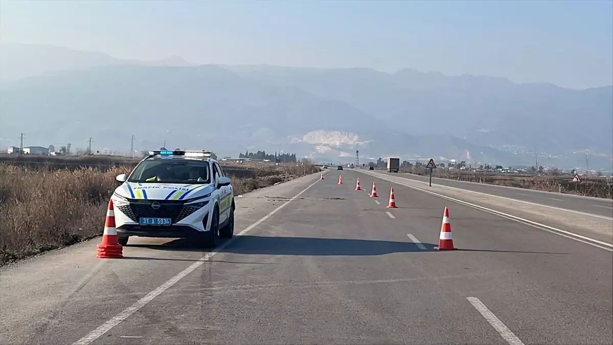 Kırıkhan'da Feci Kaza: 1 Ölü, 8 Yaralı