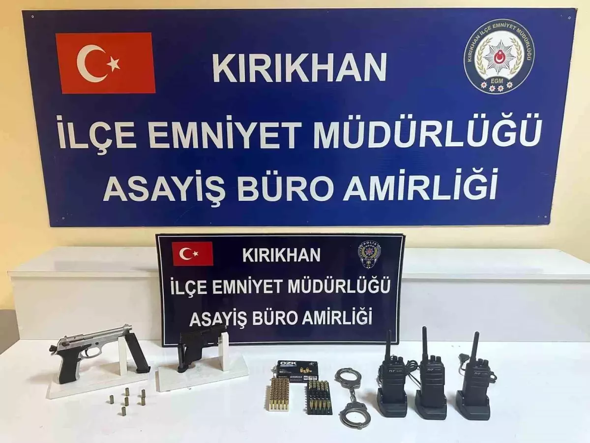 Kırıkhan'da Şüpheli İki Kişiden Silah ve Mermiler Ele Geçirildi