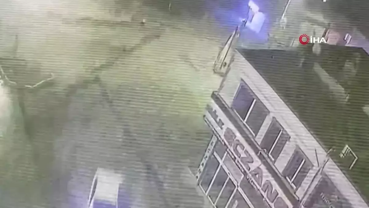 Reyhanlı'da Otomobil Takla Attı