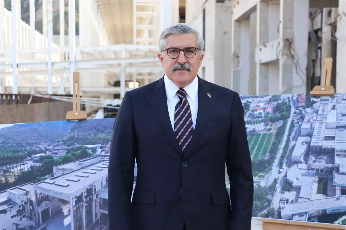 Yayman, Hatay Arkeoloji Müzesi'ni İnceledi