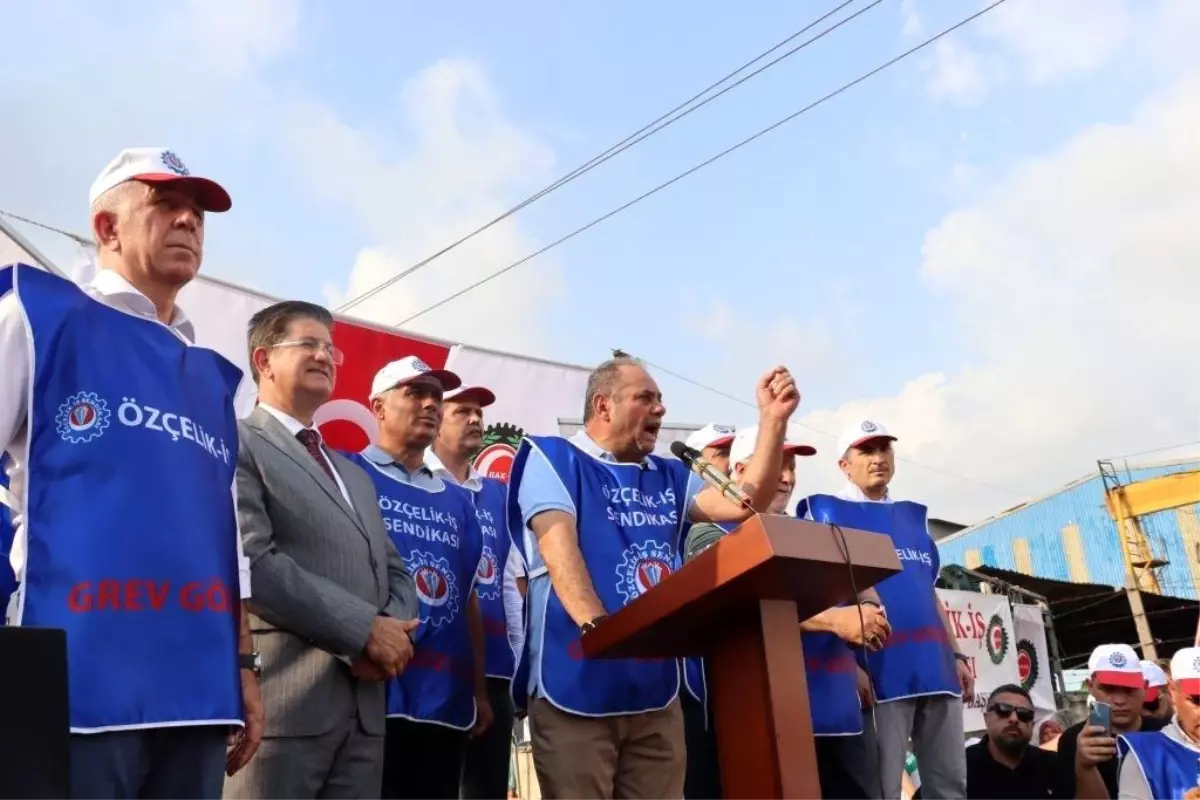 Yolbulan Metal İşçileri Ankara'ya Grev İçin Hareket Edecek